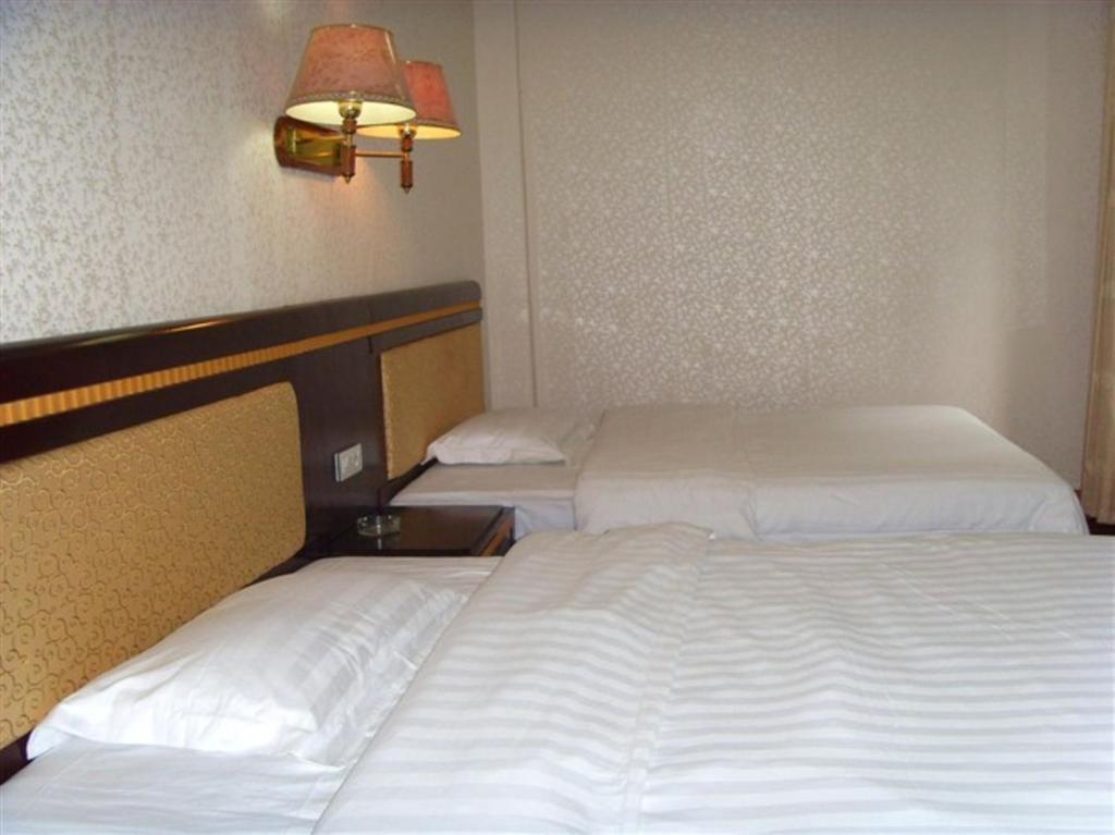 Guilin Muslim Hotel Zimmer foto
